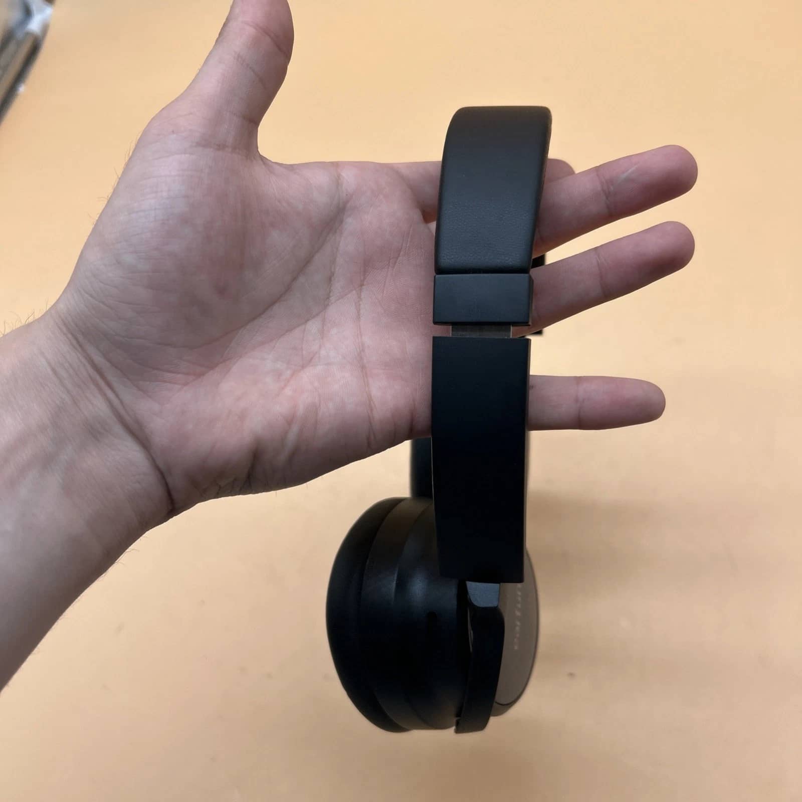 EarFun Tune Pro Headphones & Earbuds Black New
