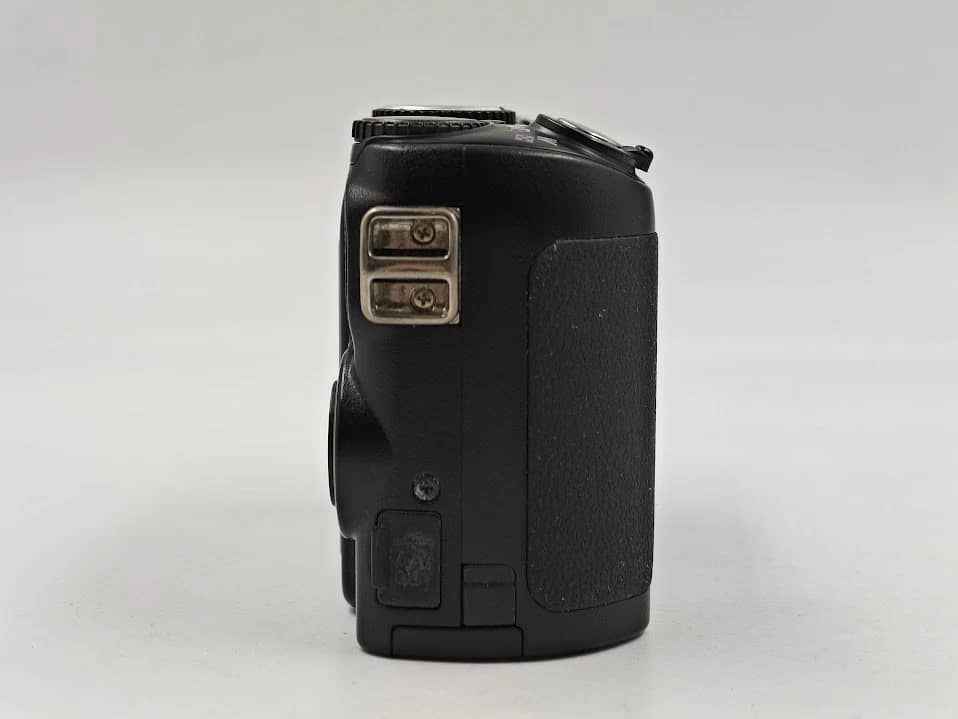 Nikon COOLPIX P5100 Digital Cameras Black New Body Only