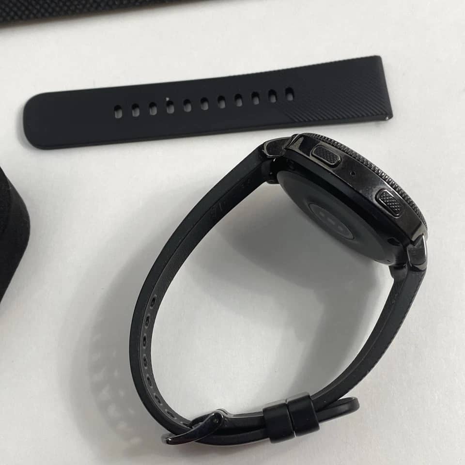 Samsung Samsung Gear Sport Smartwatches Black 46mm Open-Box Excellent