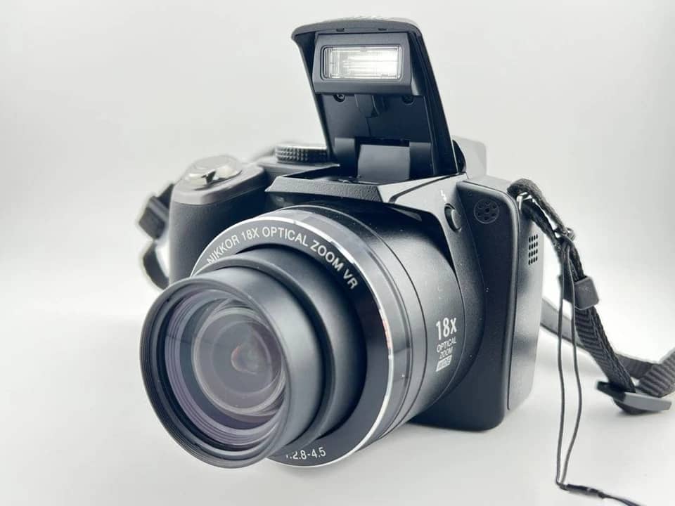 Nikon COOLPIX P80 Digital Cameras Black New Body Only