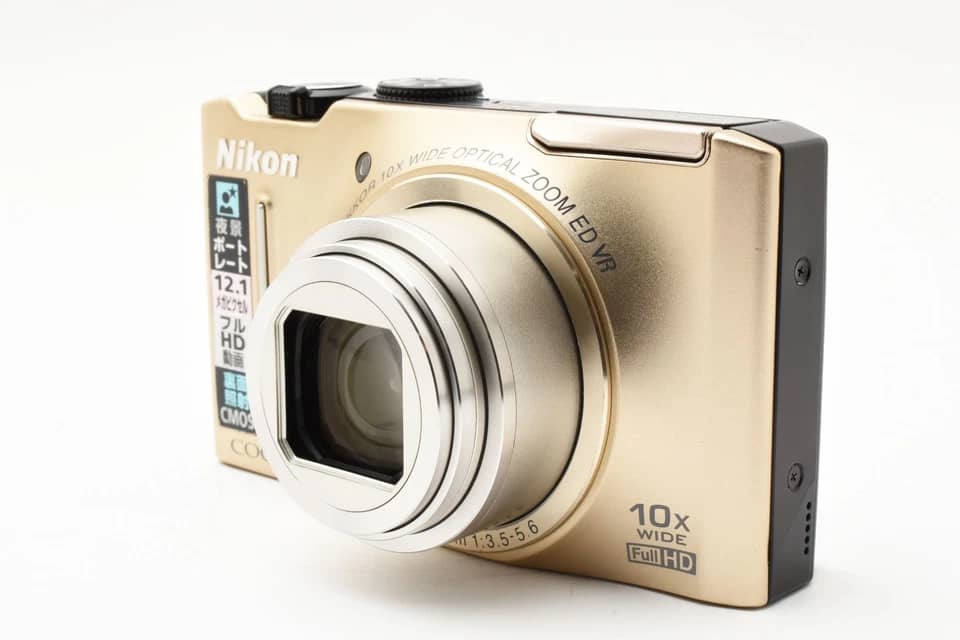 Nikon COOLPIX S8100 Digital Cameras Black New Body Only