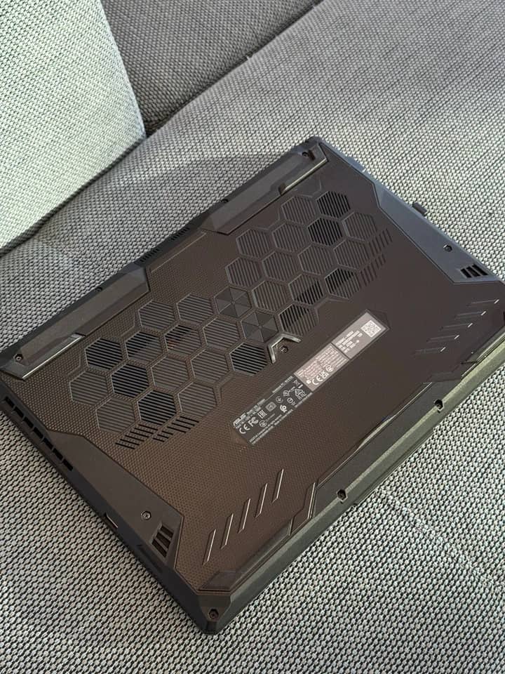ASUS TUF FX506HCB Computers