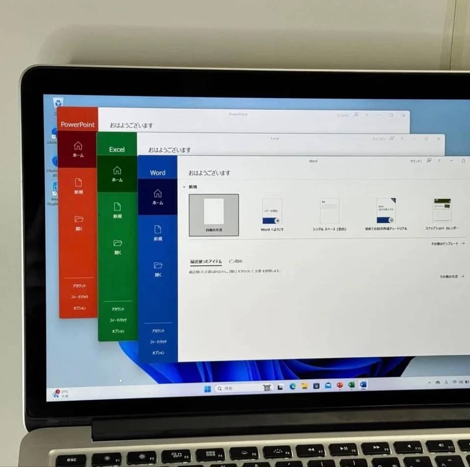 Apple MacBook Pro 13-inch 2020 Computers 4TB 16GB For parts or not working