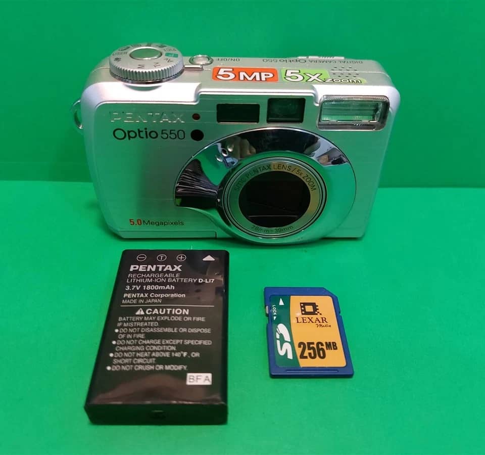 Pentax Optio 550 Digital Cameras Black New Body Only