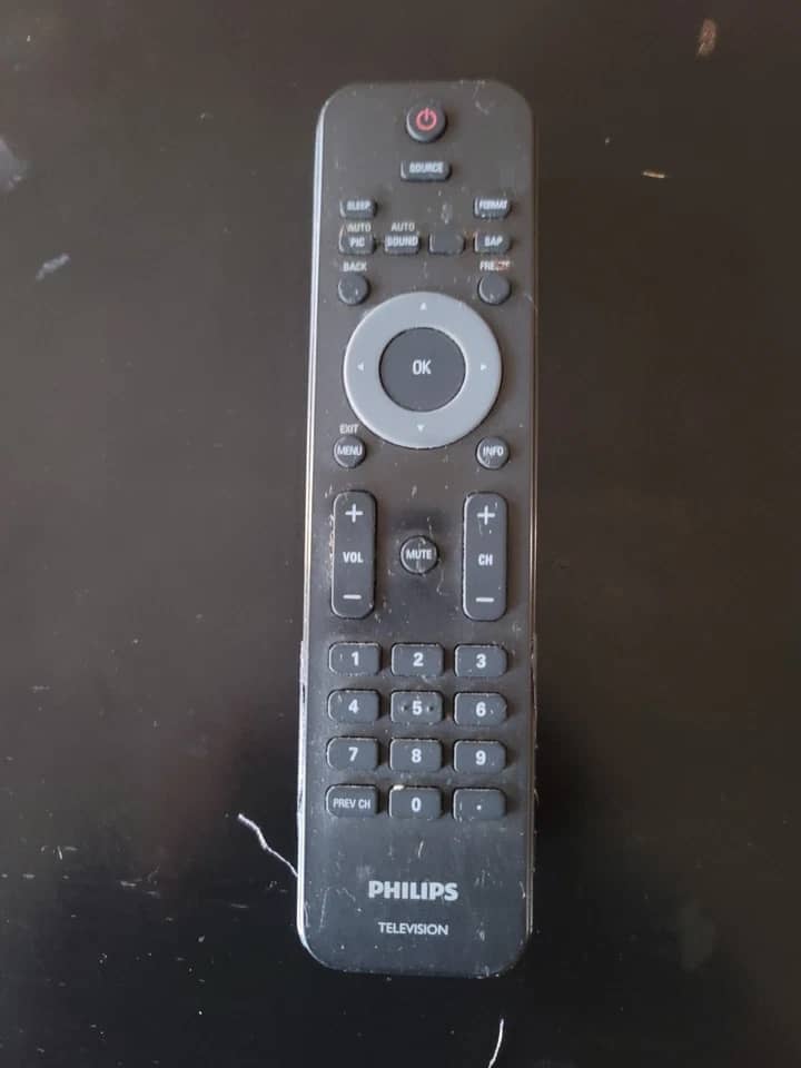 Philips 32PFS6905 TVs