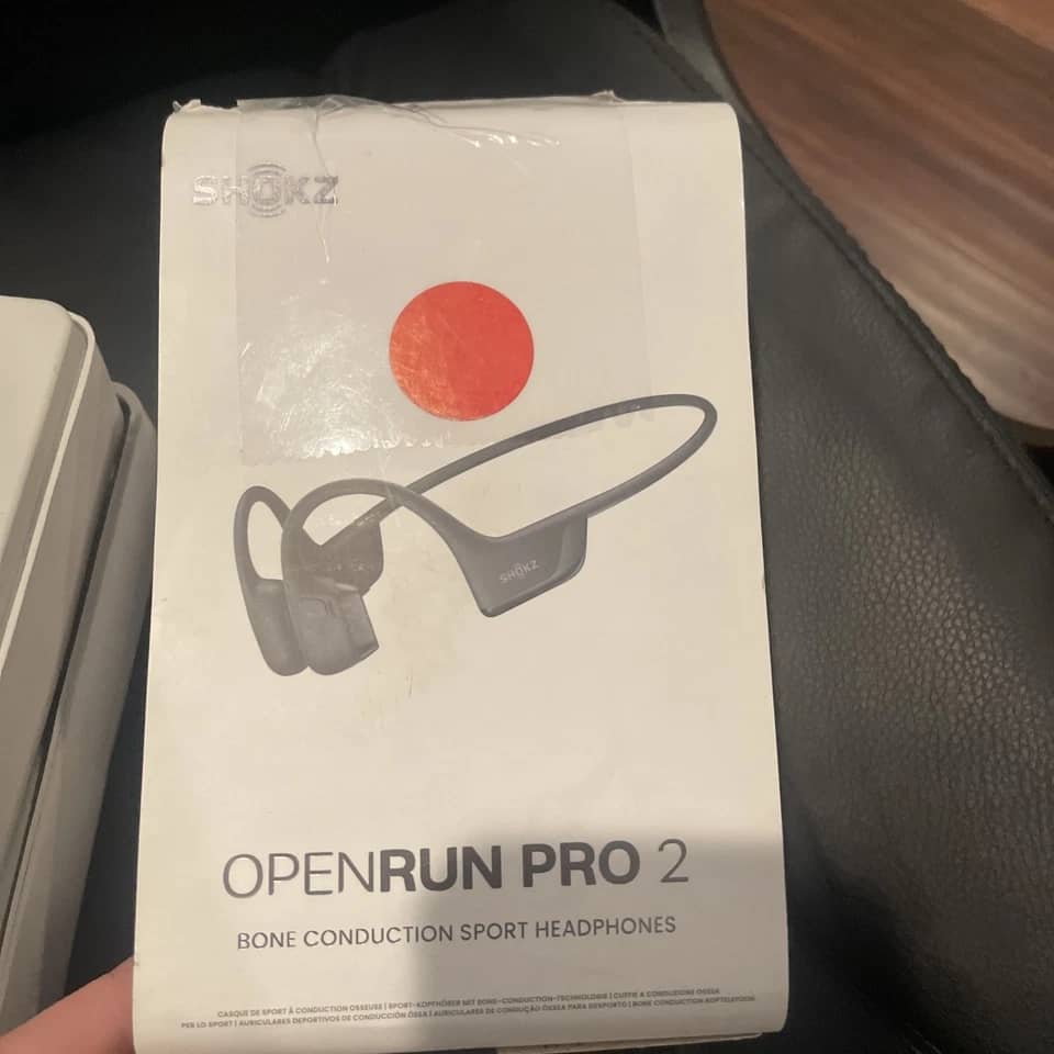 Shokz S820-ST-BK-US Headphones & Earbuds 