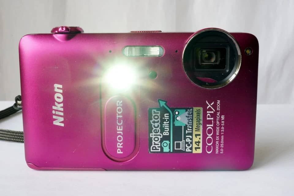 Nikon COOLPIX S1200pj Digital Cameras Black New Body Only