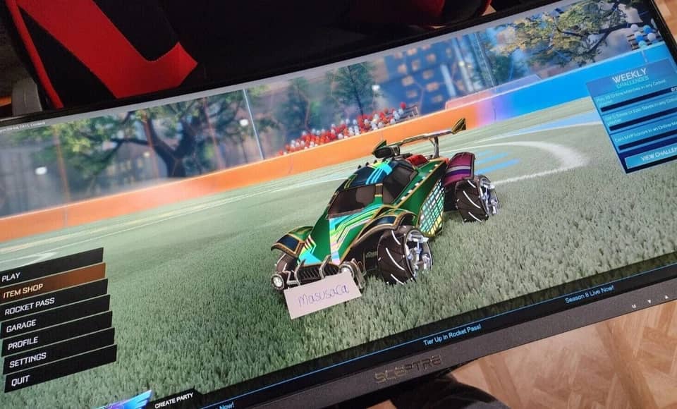 Sceptre C305W Monitors