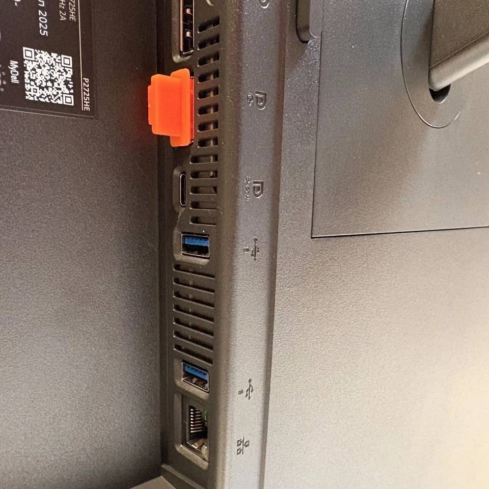 Dell S2722D Monitors