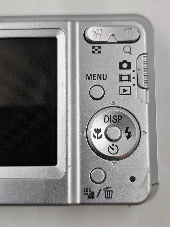 Sony Cyber-shot DSC-S930 Digital Cameras Silver New Body Only