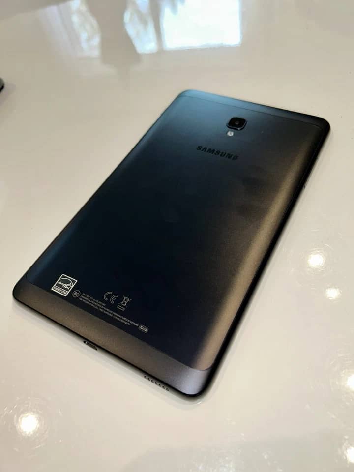 Samsung Galaxy Tab A (2017) Tablets