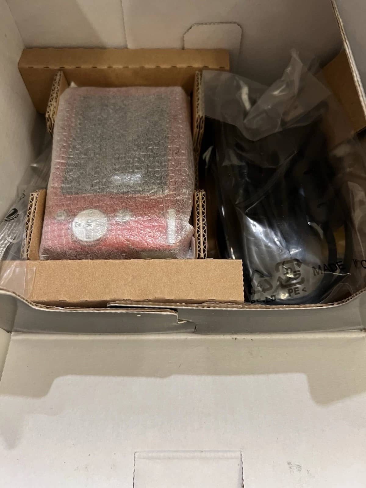Nikon COOLPIX L18 Digital Cameras Silver New Body Only