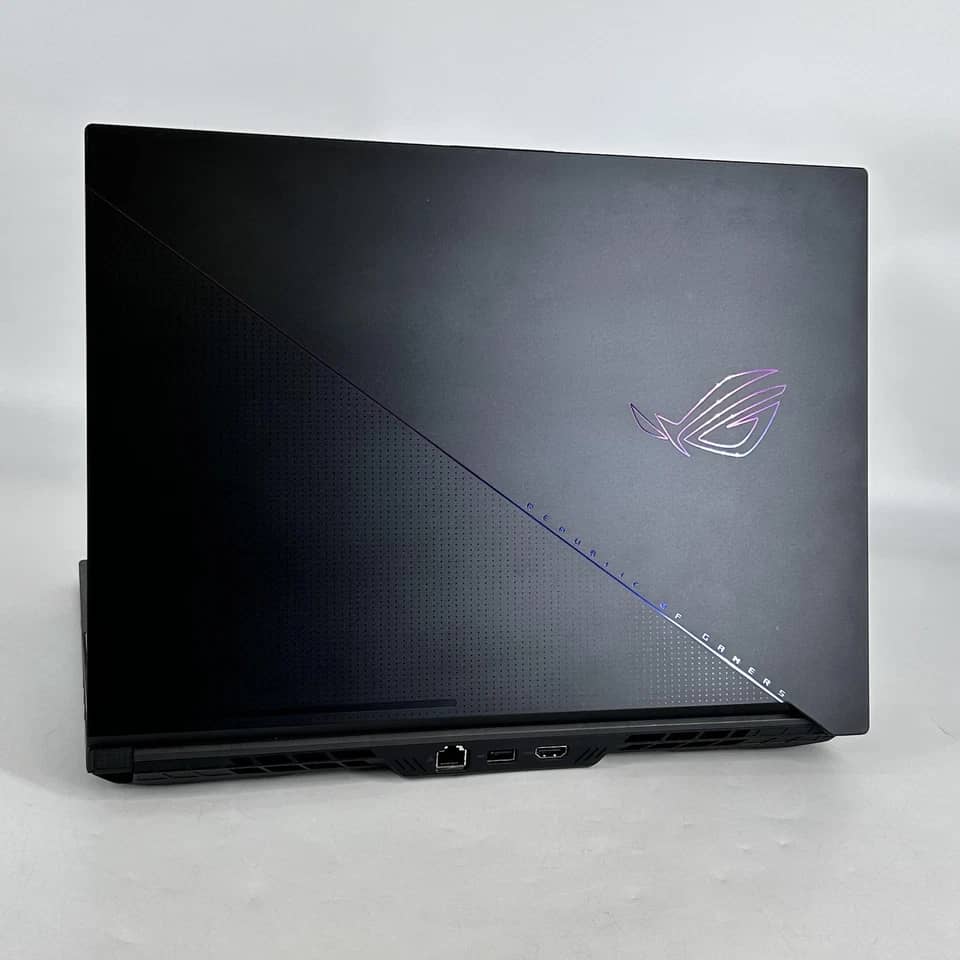 ASUS ROG Zephyrus GX650 Computers