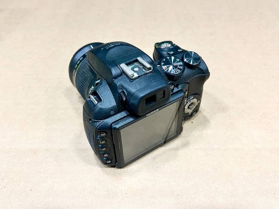 Fujifilm FinePix HS10 Digital Cameras Black Used - Very Good Body Only
