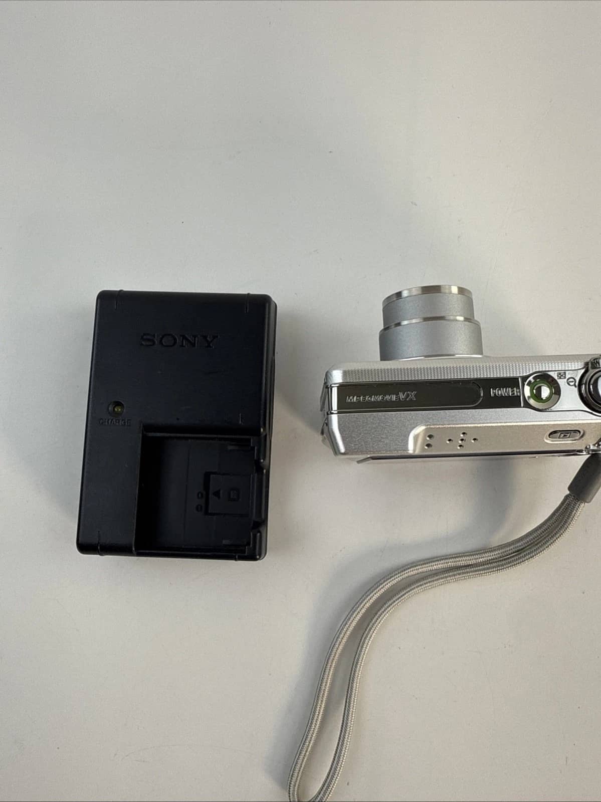 Sony Cyber-shot DSC-W100 Digital Cameras Silver New Body Only