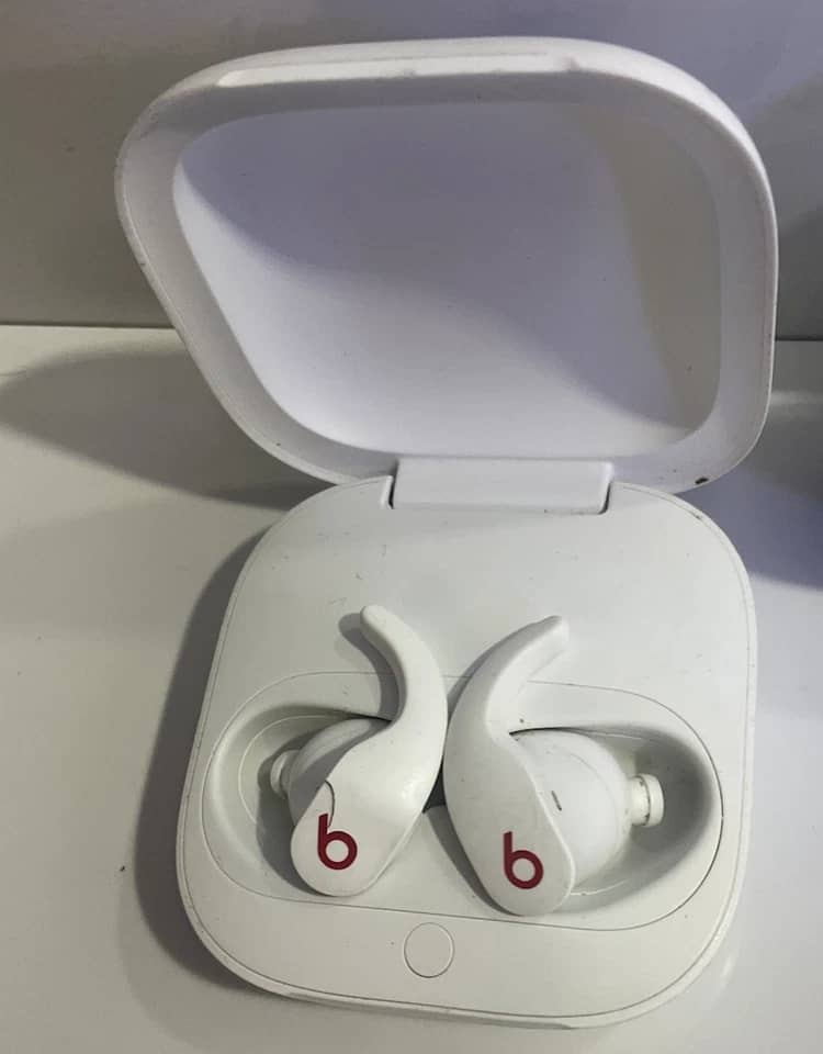 Beats Studio Pro Headphones & Earbuds 