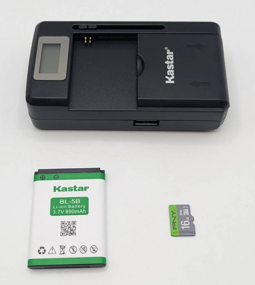 Polaroid i20X29 Digital Cameras Red New Body Only