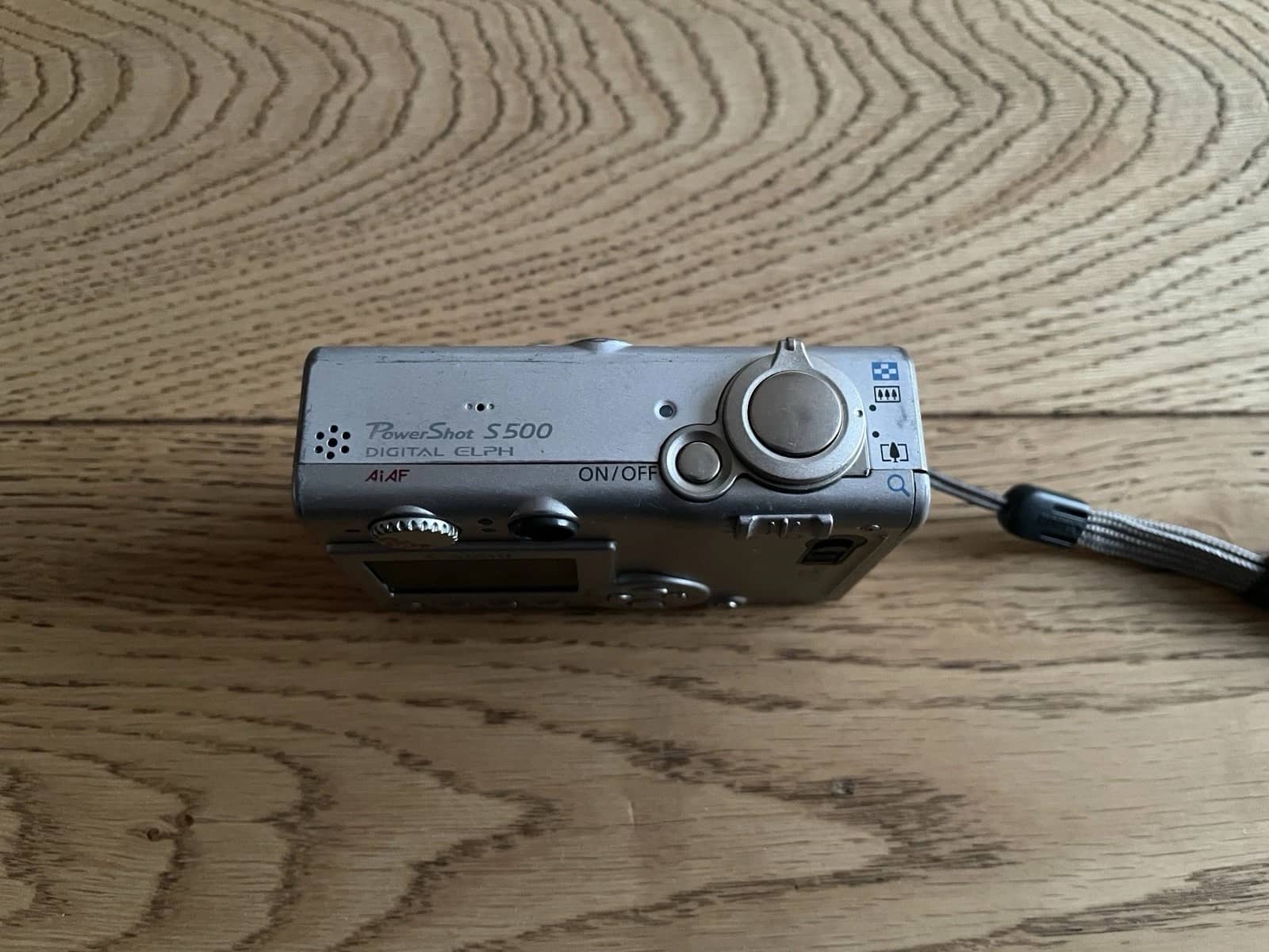 Canon PowerShot S500 Digital Cameras Gray Used - Very Good Body Only
