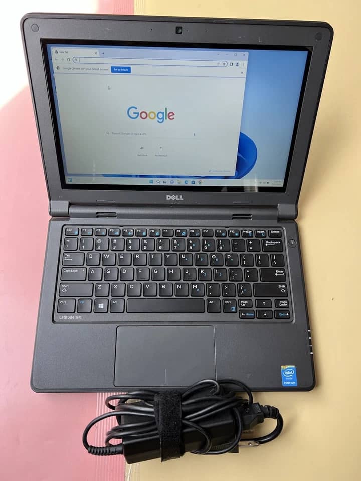 Dell Latitude 3160 Computers
