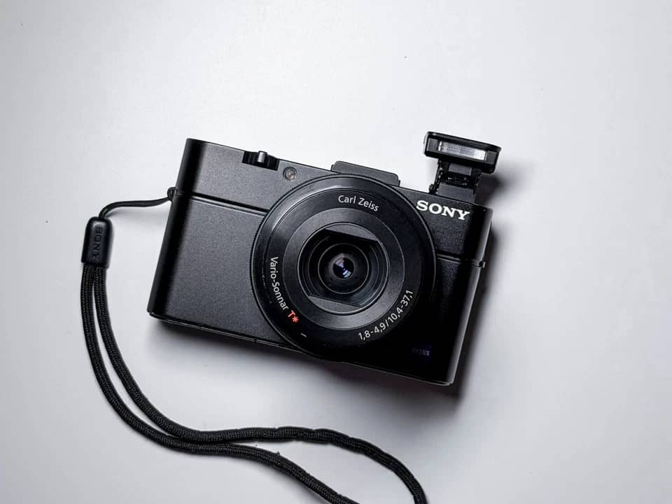 Sony Cyber-shot DSC-RX100 Digital Cameras Black New Body Only