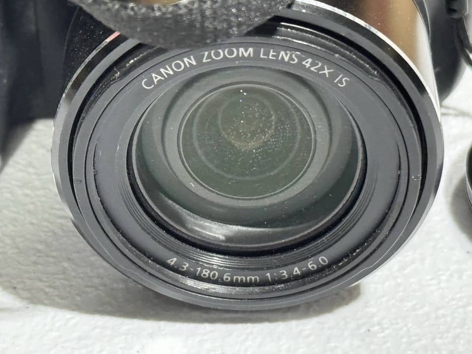 Canon PowerShot SX520 HS Digital Cameras Black Open-Box Excellent Body Only