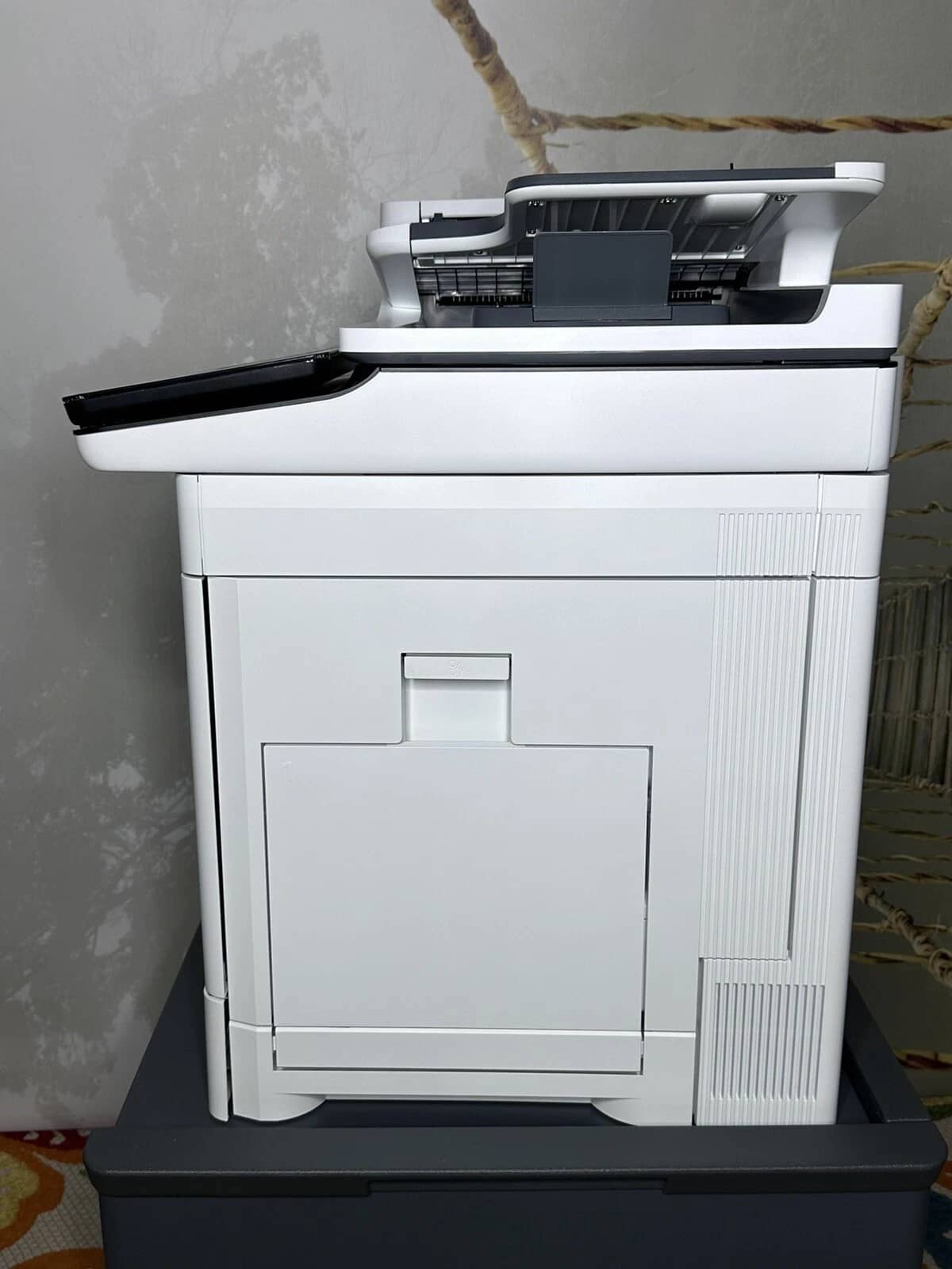 HP Color LaserJet Enterpirse MFP M681dh Printers Used - Good