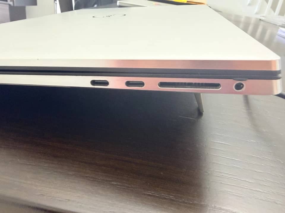 Dell XPS 9710 Computers