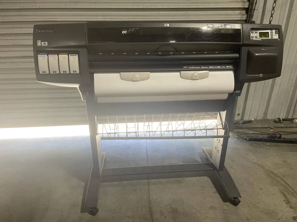 HP Designjet 1055CM Plus Printers For parts or not working