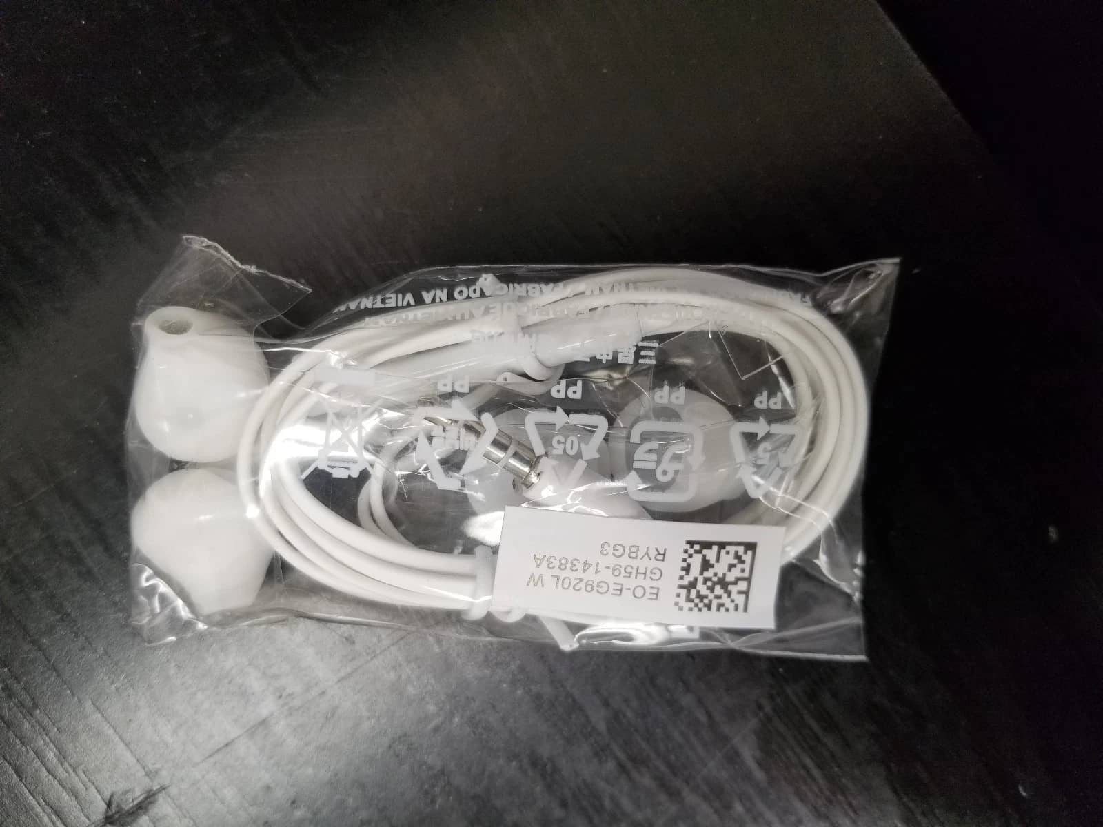 Samsung EO-EG920L Headphones & Earbuds White New