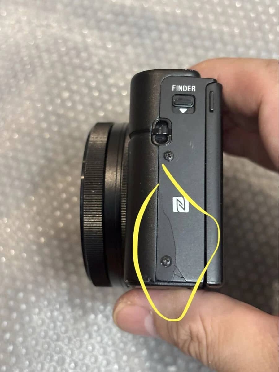 Sony Cyber-shot DSC-RX100 III Digital Cameras Black Used - Good Body Only