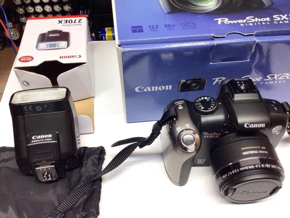 Canon PowerShot SX20 IS Digital Cameras Black New Body Only