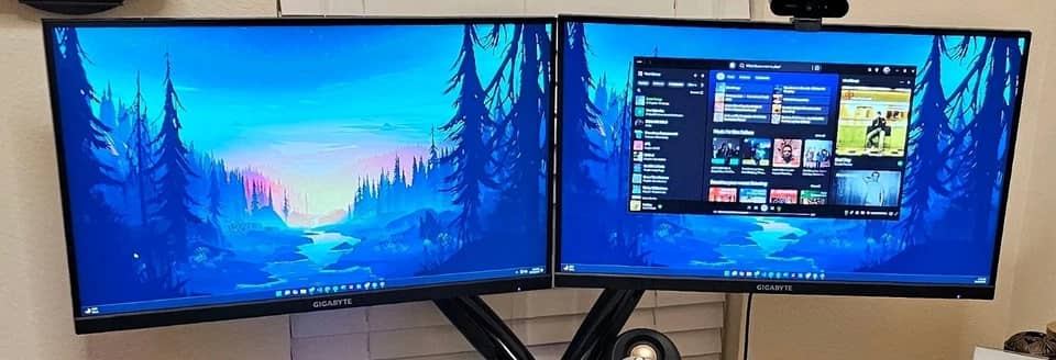 GIGABYTE M27q Monitors