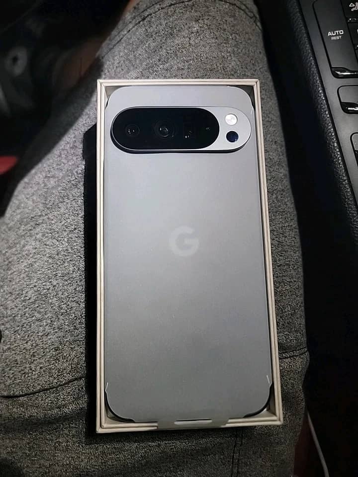 Google Pixel 10 Pro XL Cell Phones
