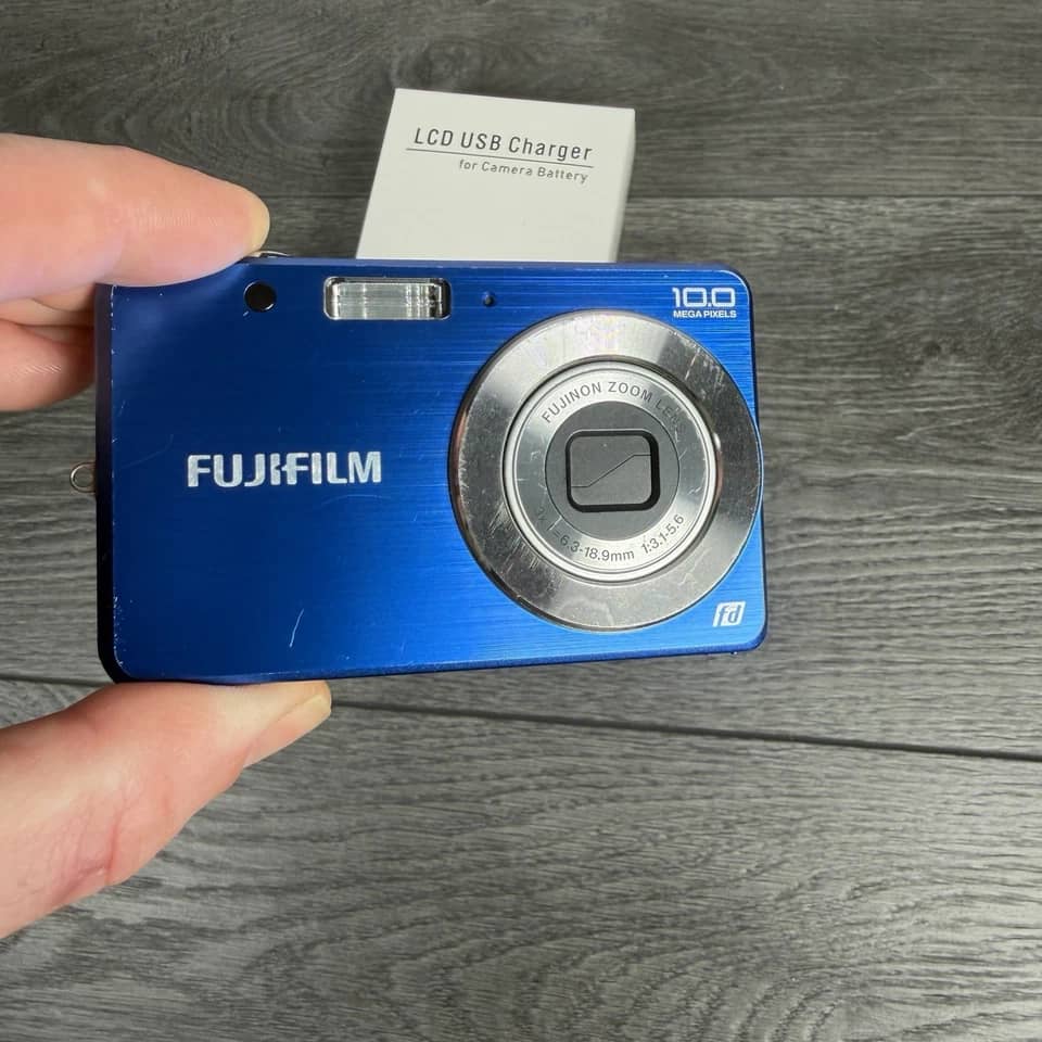 Fujifilm FinePix J20 Digital Cameras Black New Body Only
