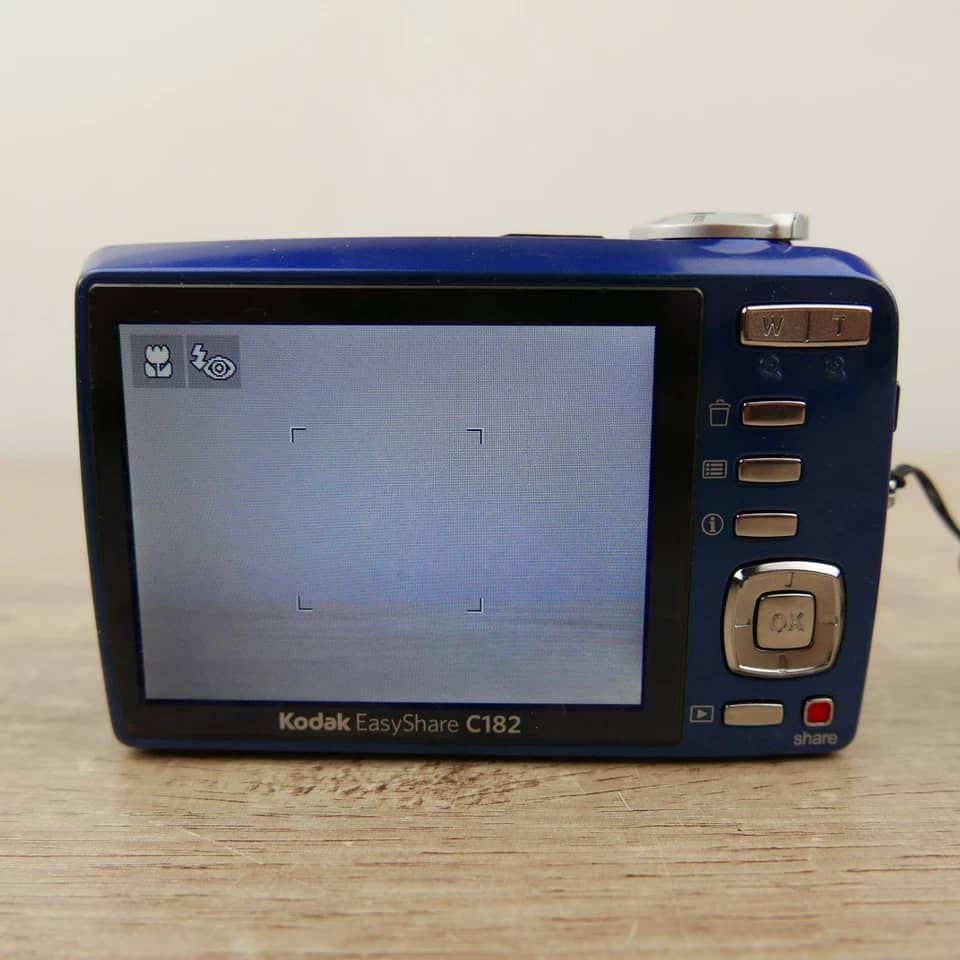 Kodak c182 Digital Cameras Purple New Body Only