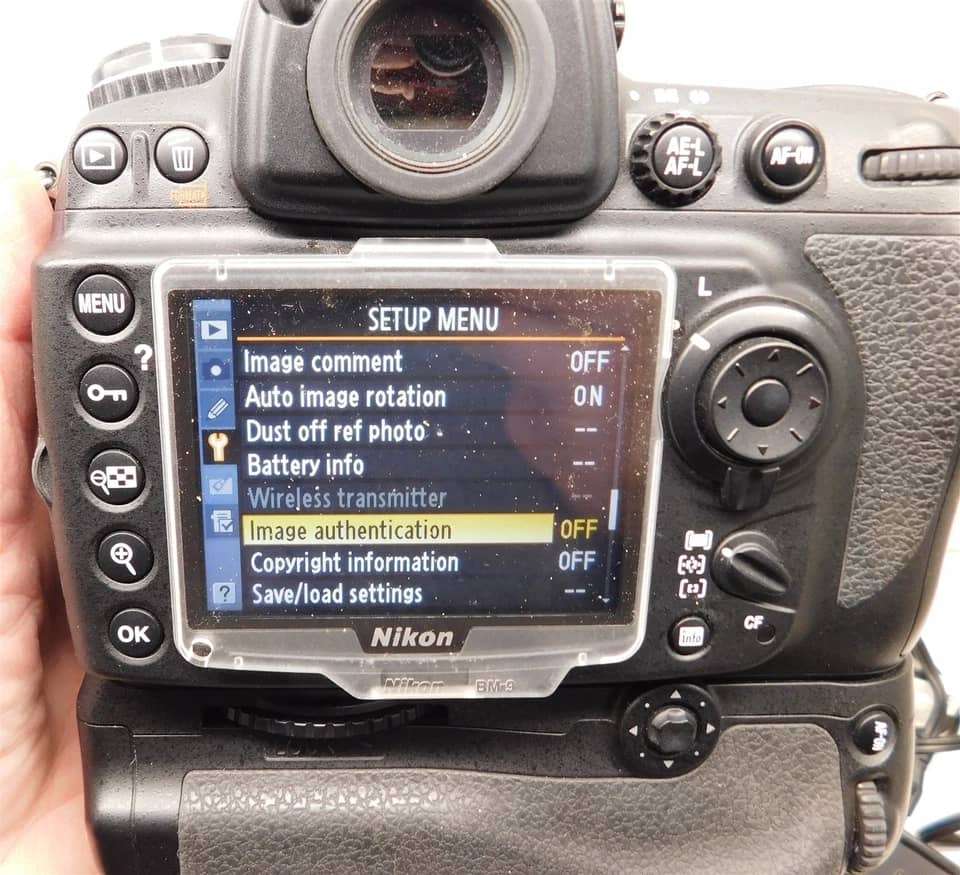 Nikon D700 Digital Cameras Black New Body Only