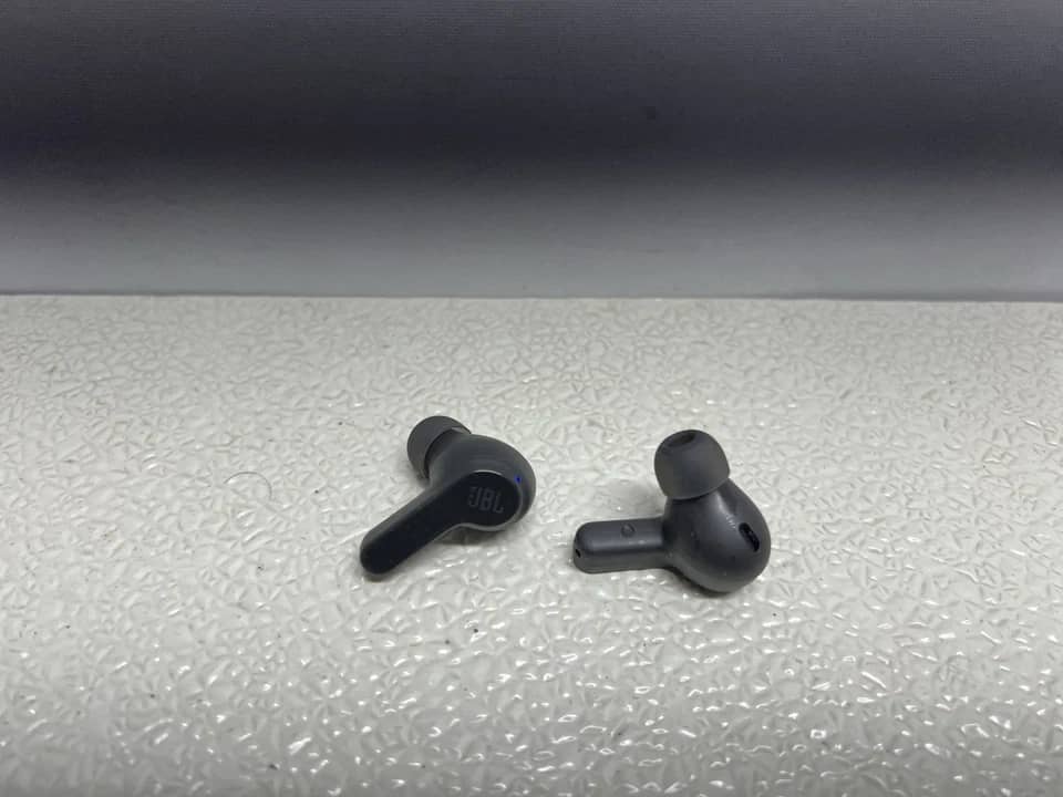 JBL JBL Vibe Beam Headphones & Earbuds 
