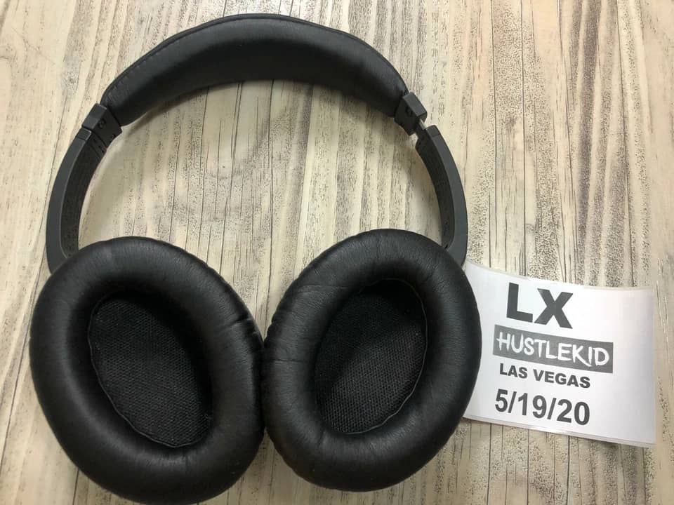 Bose QuietComfort 15 Headphones & Earbuds 