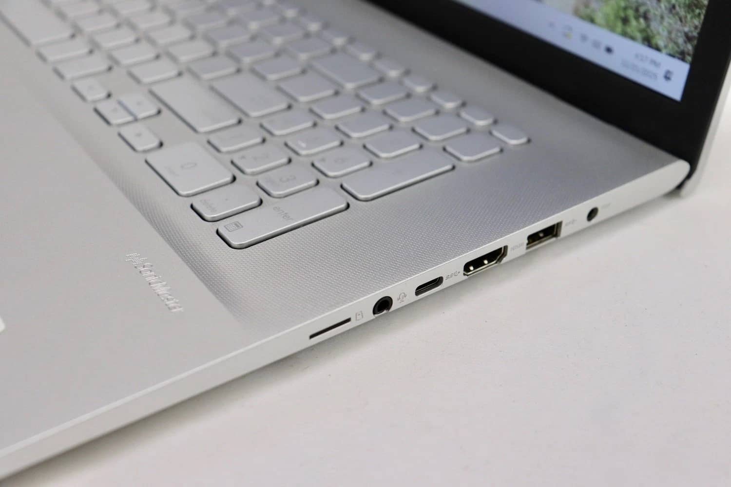 ASUS VivoBook 17 X712J Computers 512GB 12GB Used - Good