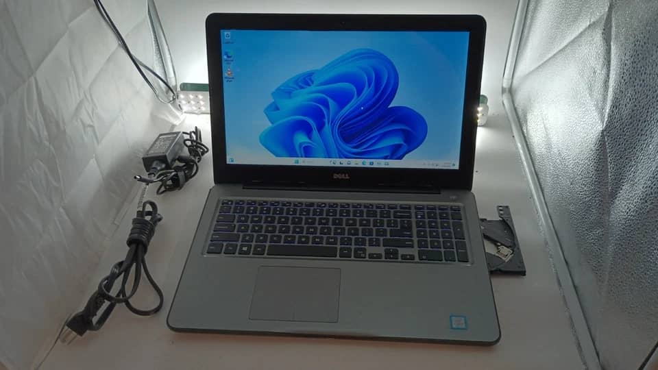 Dell Inspiron 5567 Computers
