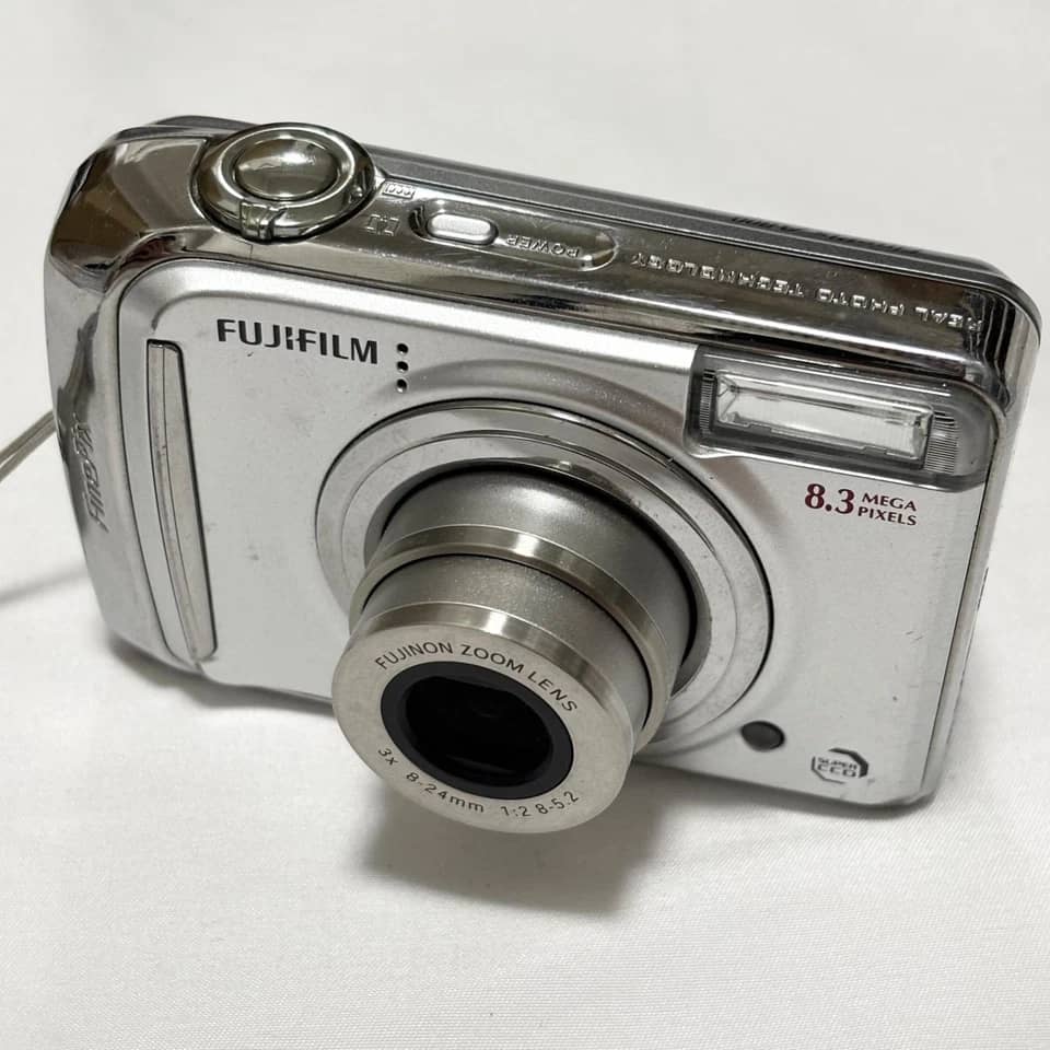 Fujifilm FinePix A800 Digital Cameras Silver New Body Only