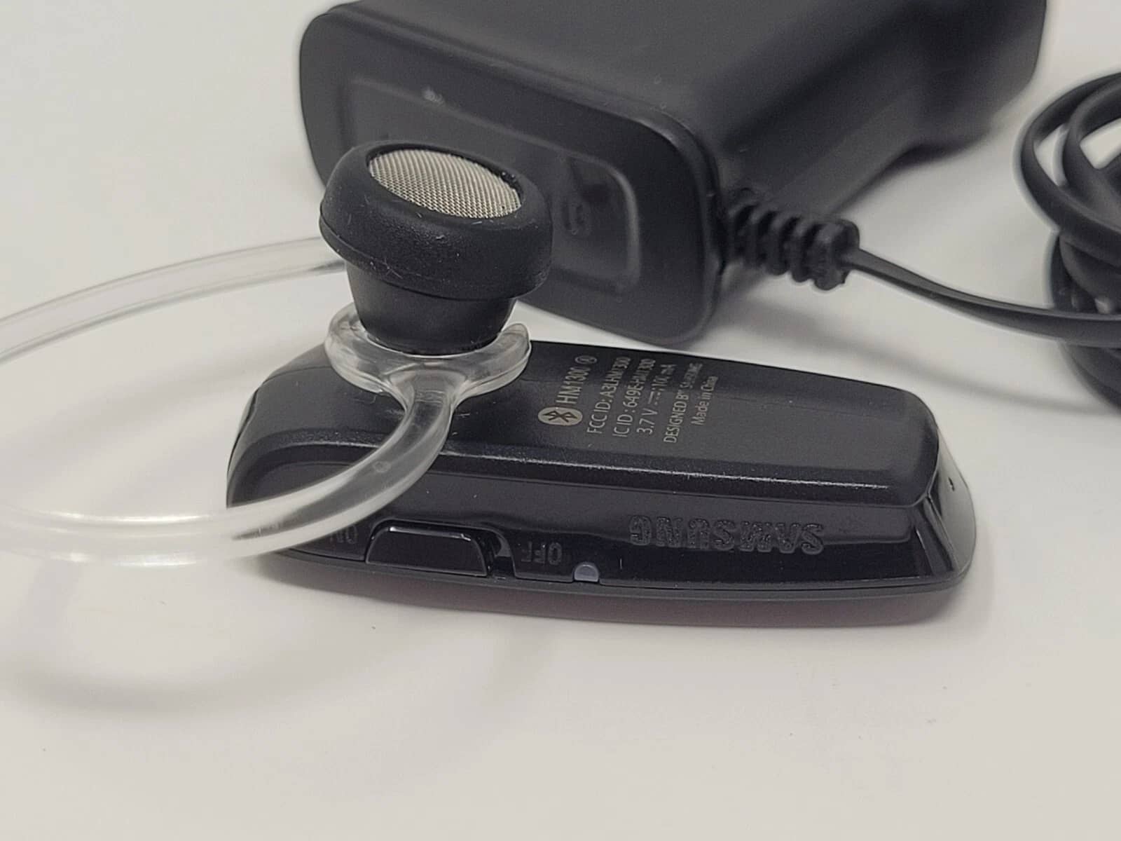 Samsung HM 1300 Headphones & Earbuds Black New