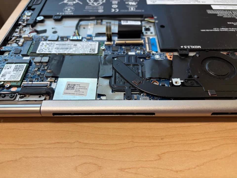 Lenovo Yoga i7 15ITL5 Computers 512GB 8GB New