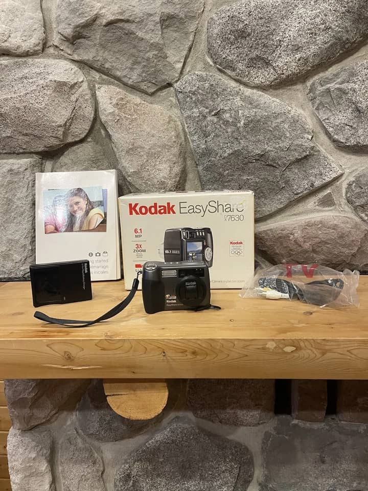 Kodak EasyShare DX7630 Digital Cameras Black New Body Only