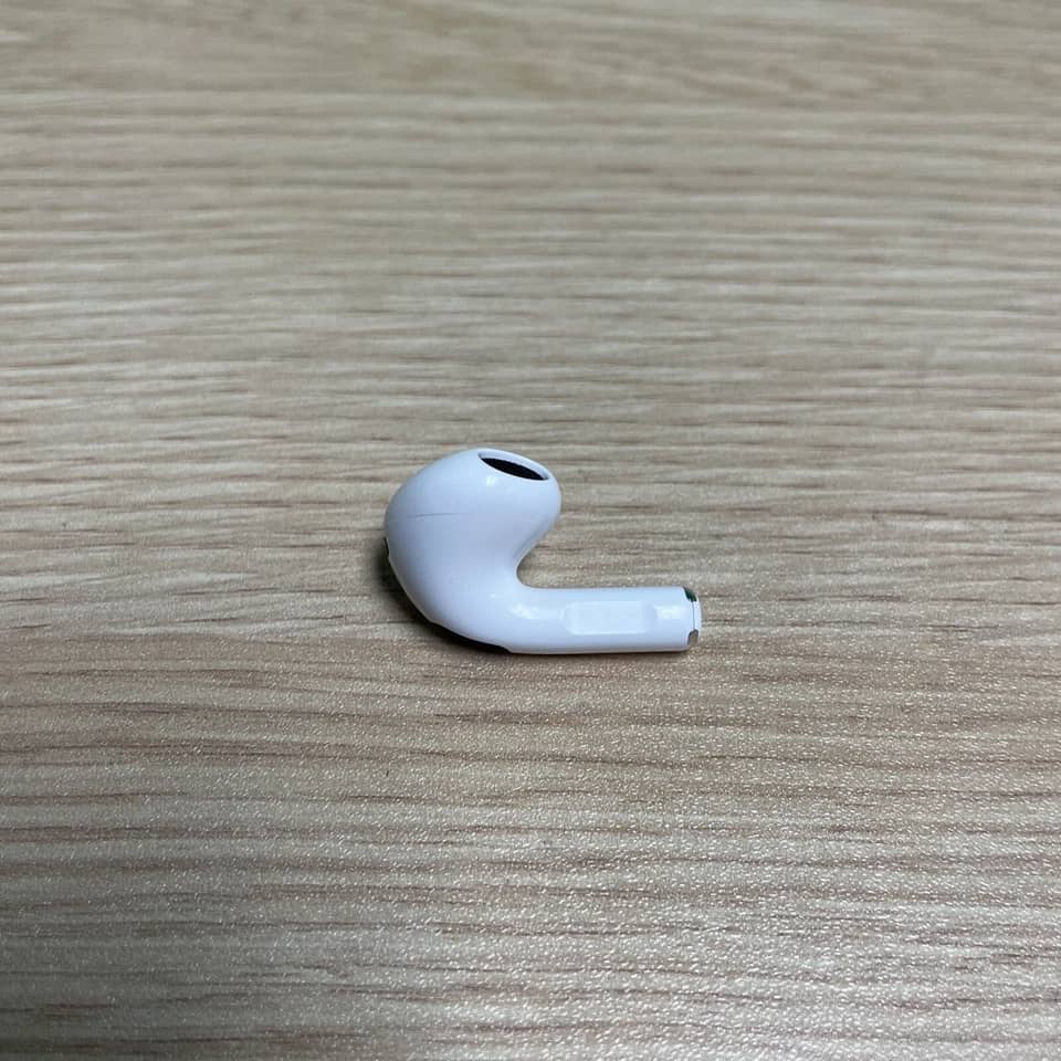 Apple AirPods 3 Headphones & Earbuds 