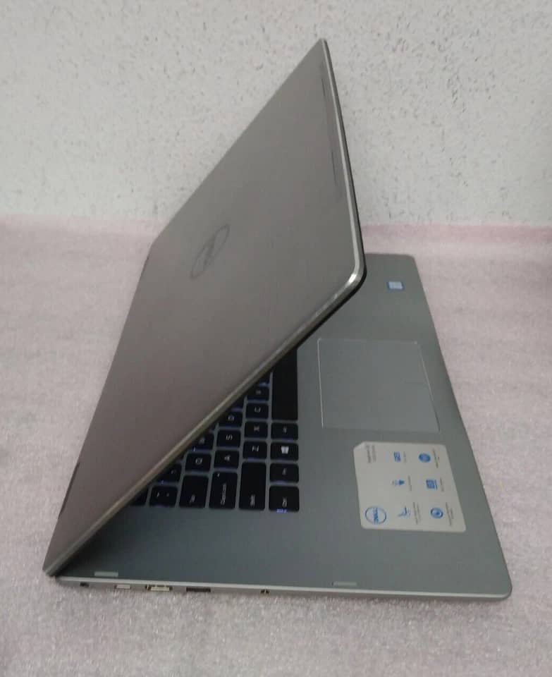 Dell Inspiron 15 7000 Computers