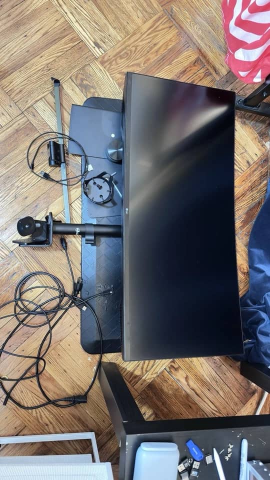 LG 34WQ73A Monitors