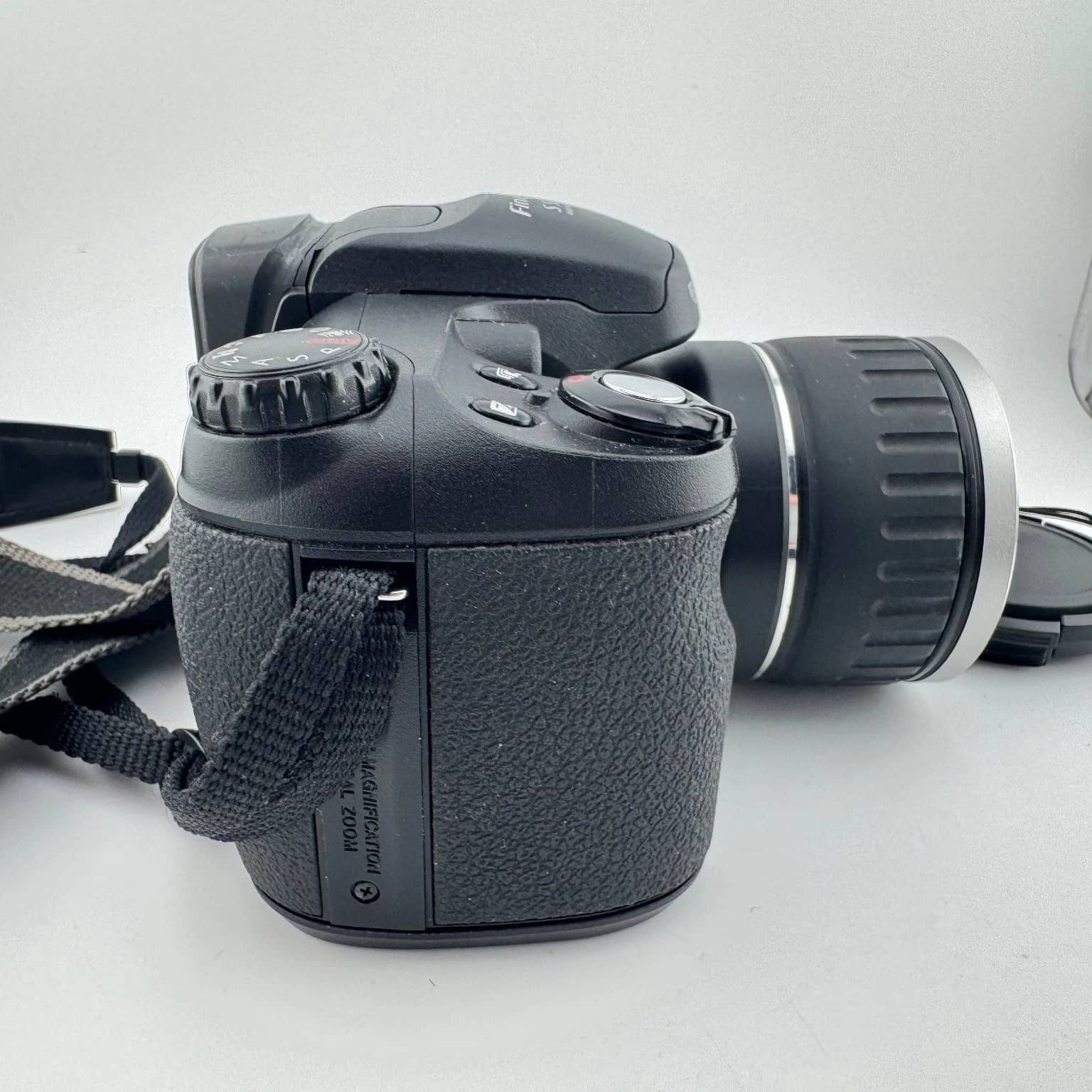 Fujifilm FinePix S5200 Digital Cameras Black New Body Only