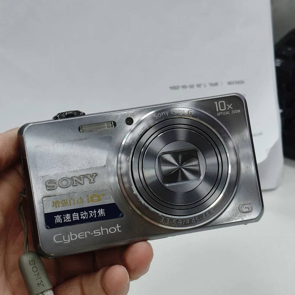 Sony RX100 VII Digital Cameras