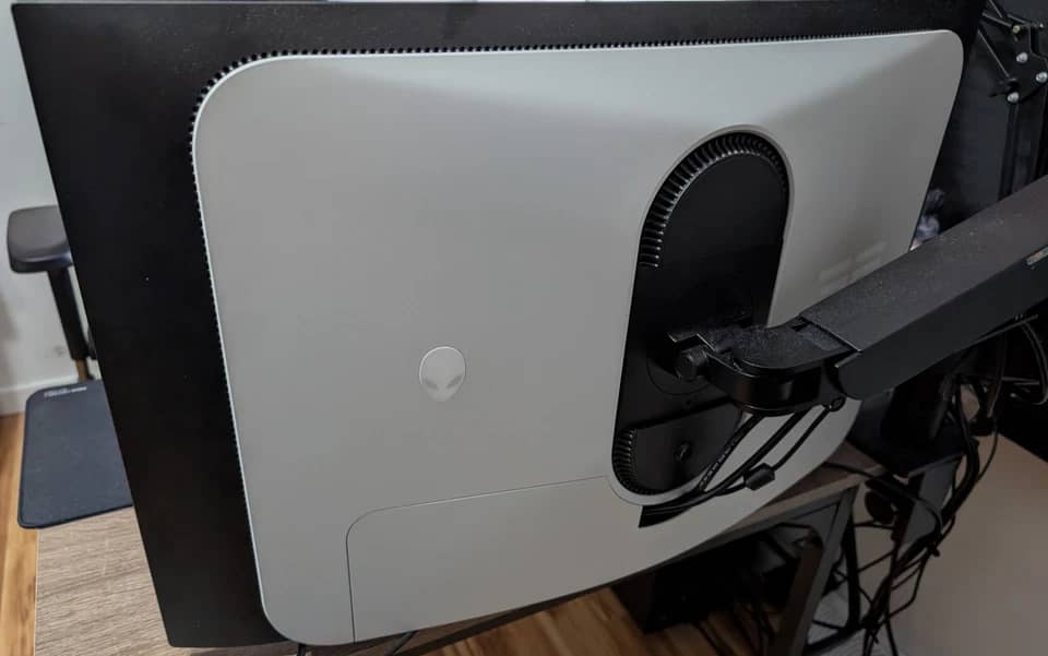 Dell AW3225QF Monitors